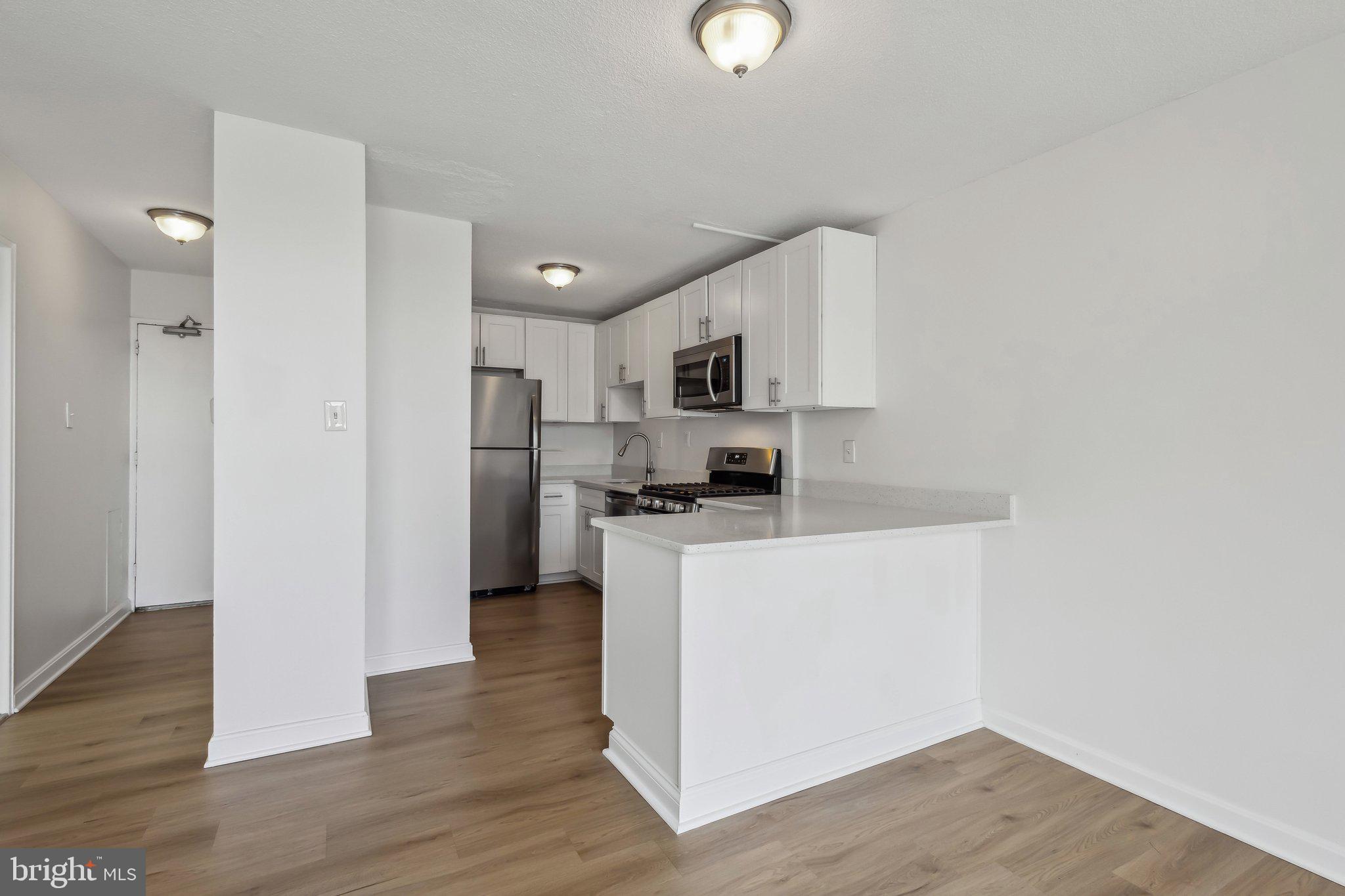 THE CARLTON - Residential