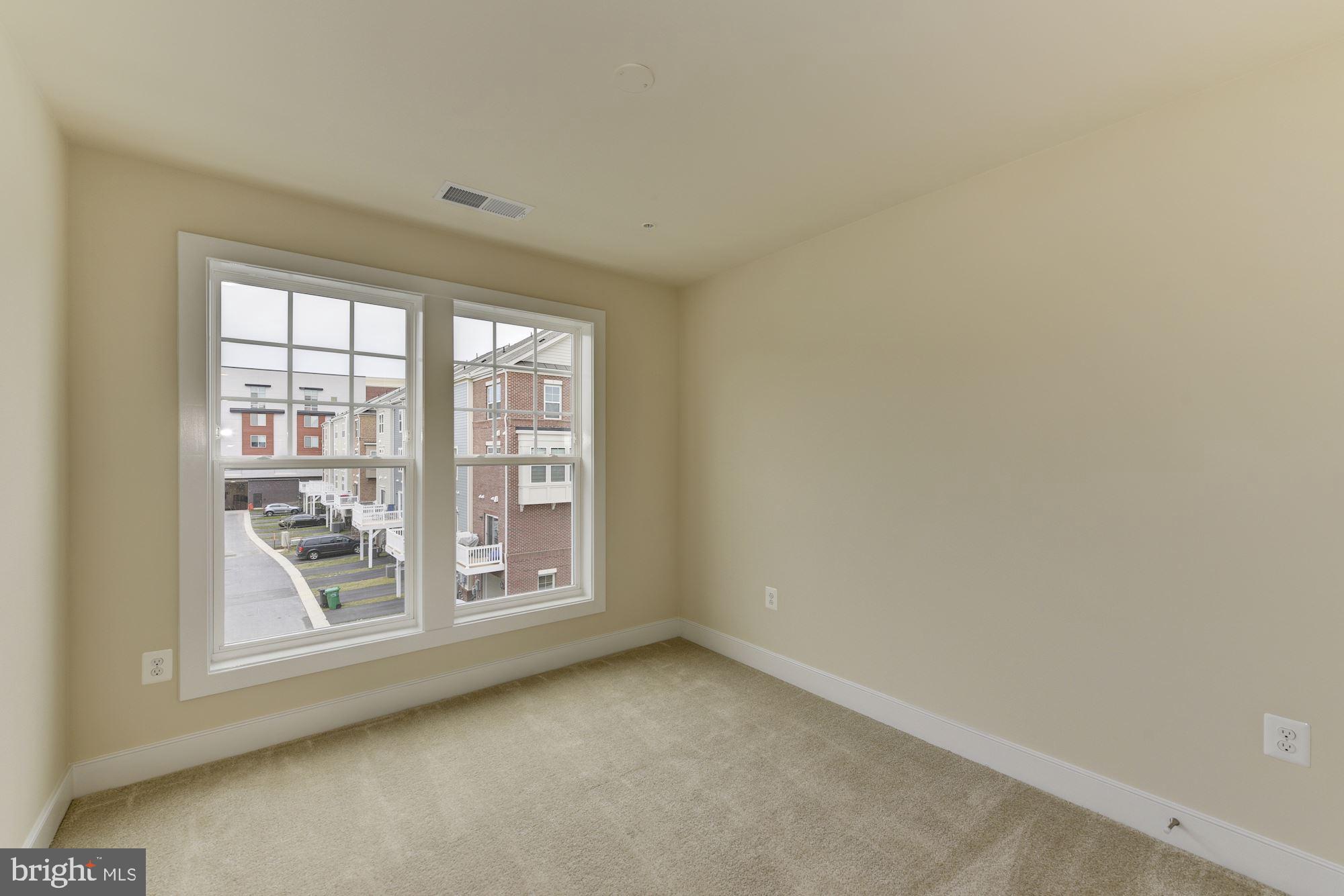 CROWN FARM - Residential Lease