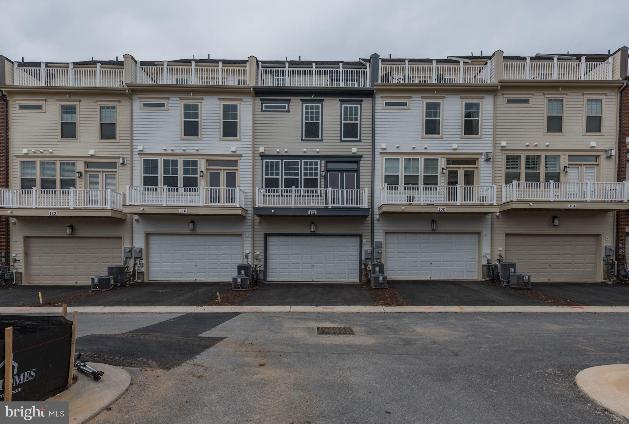 CROWN FARM - Residential Lease