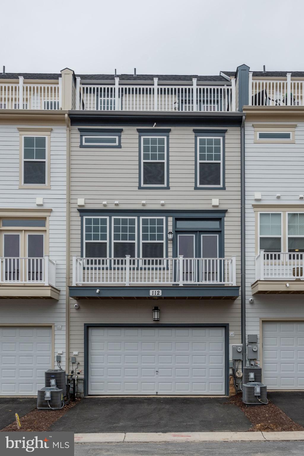 CROWN FARM - Residential Lease