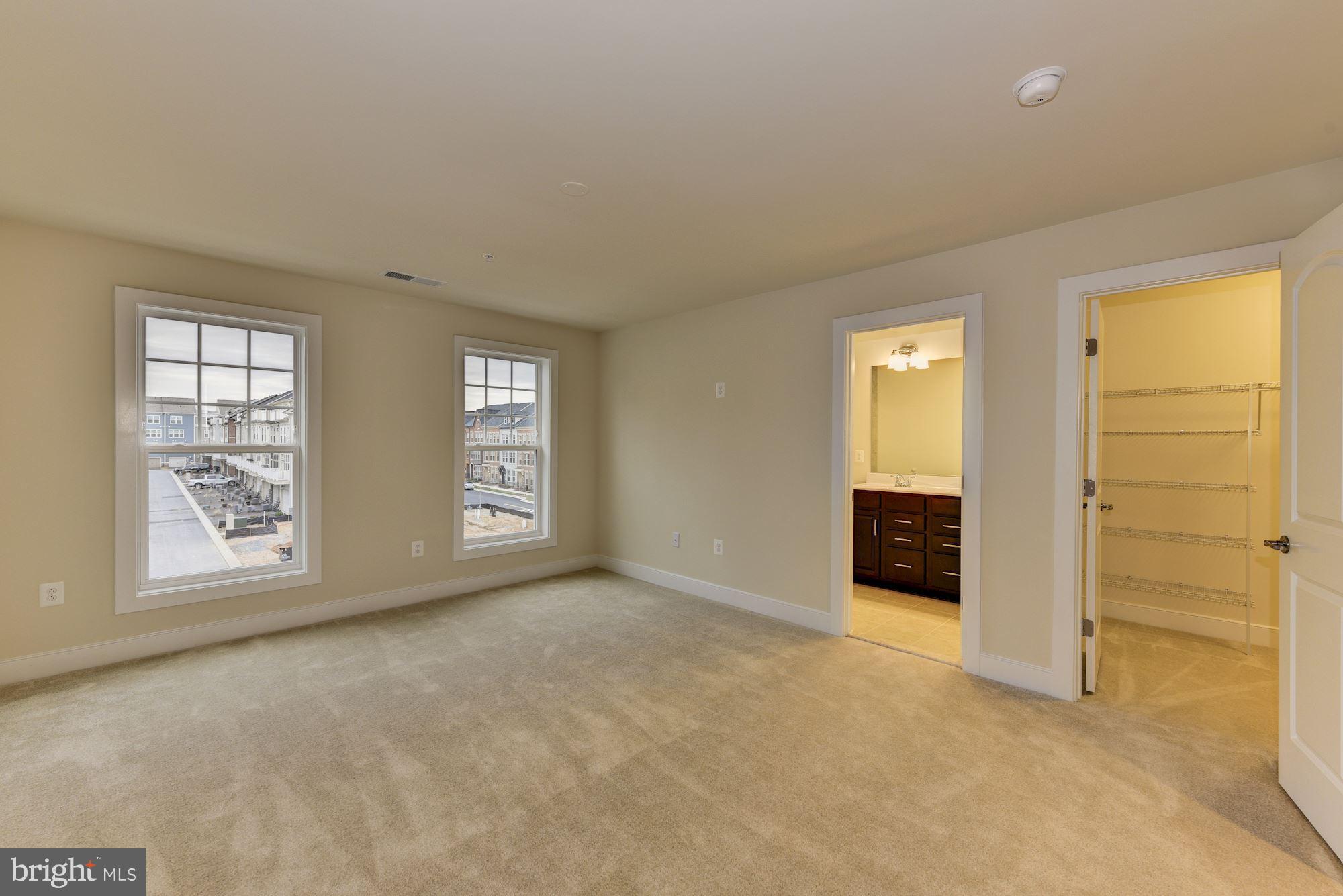 CROWN FARM - Residential Lease