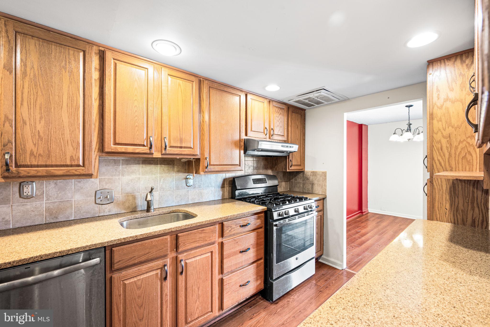 801 YALE AVENUE 1227