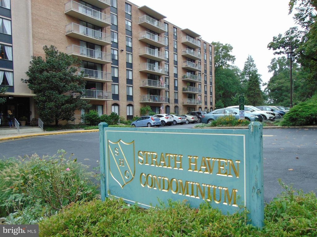 Photo of 801 - 1227 Yale Avenue #1227, SWARTHMORE, PA 19081 (MLS # PADE2107652)