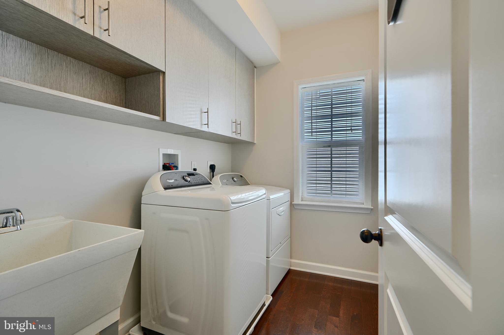 HOMELAND HISTORIC DISTRICT - Residential