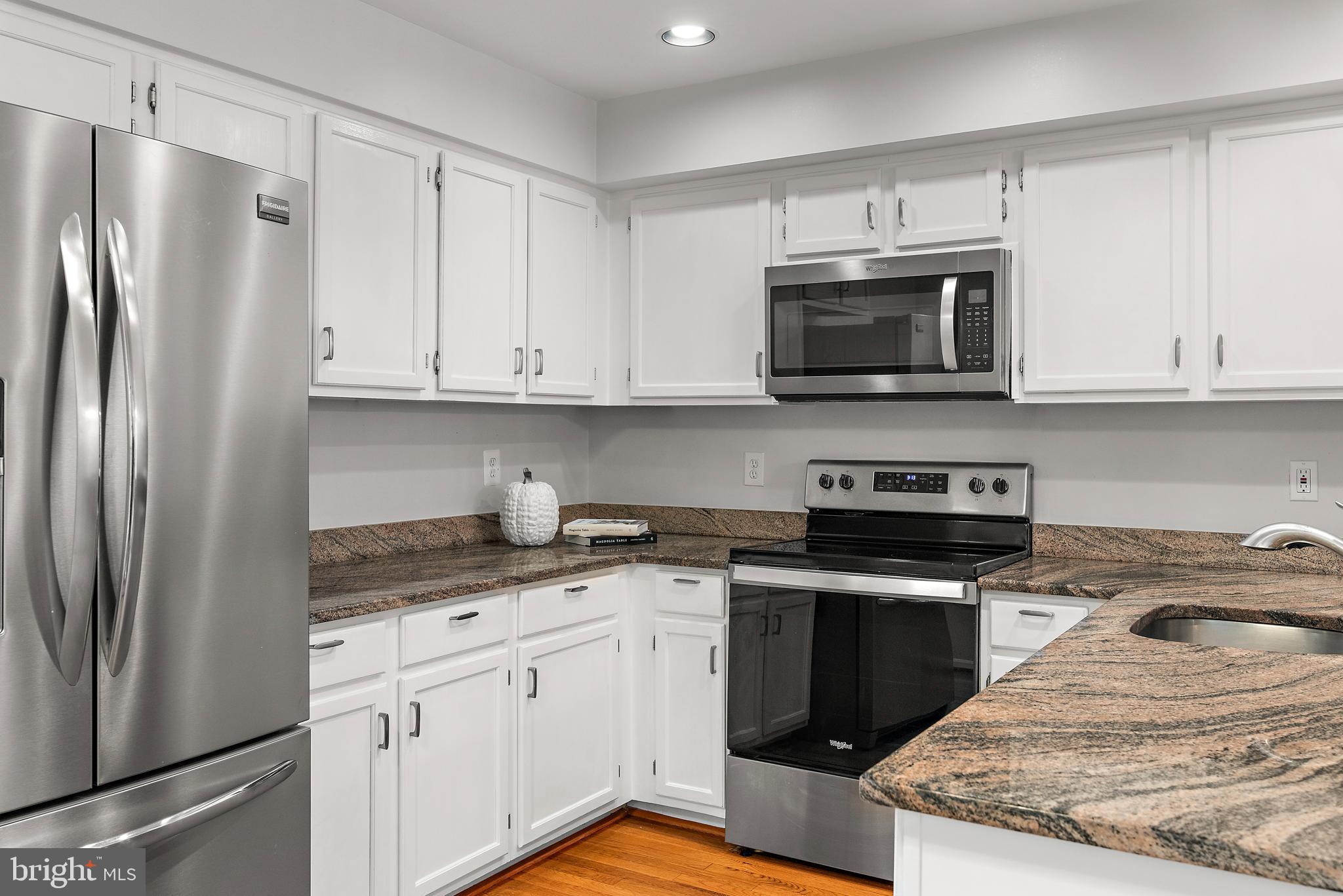 RIVA TRACE - Residential