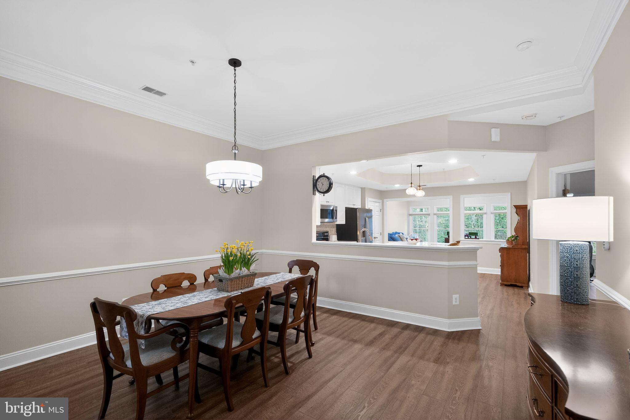 SOUTH RIVER COLONY - Residential