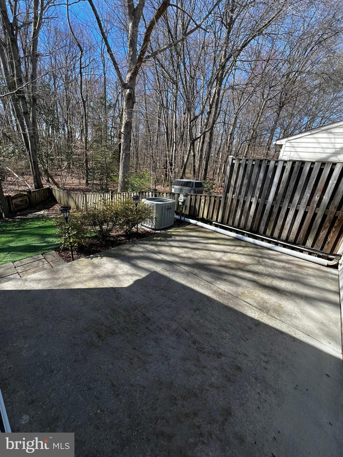 SOUTH RIVER COLONY - Residential