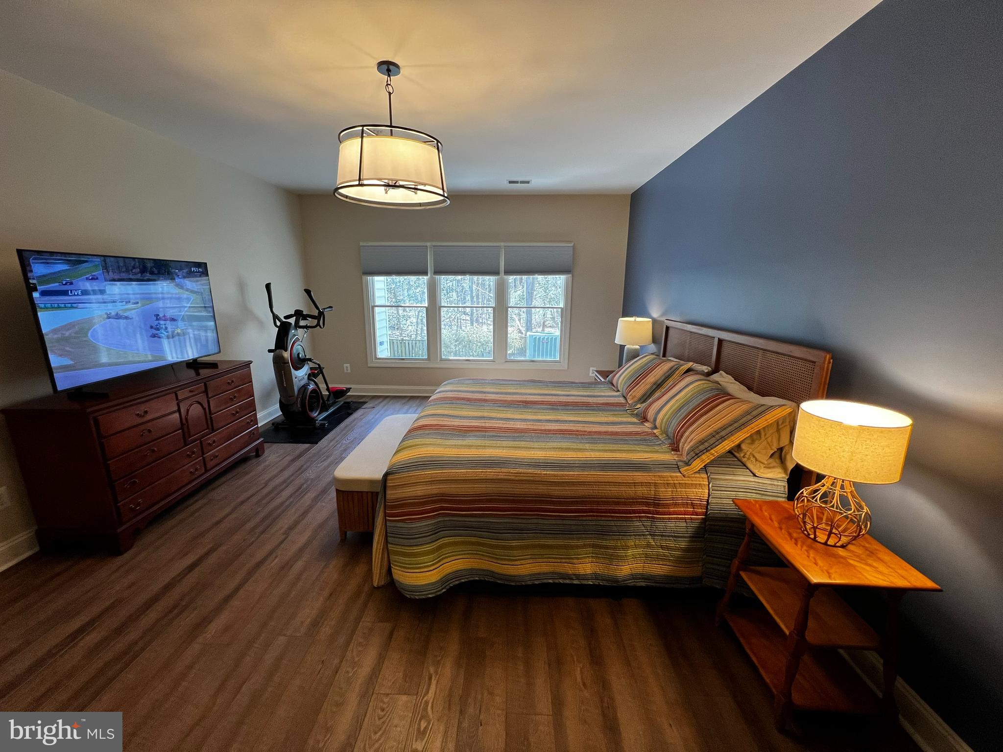 SOUTH RIVER COLONY - Residential