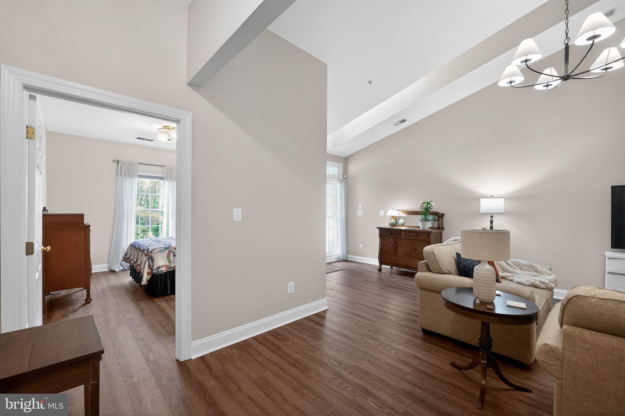 SOUTH RIVER COLONY - Residential