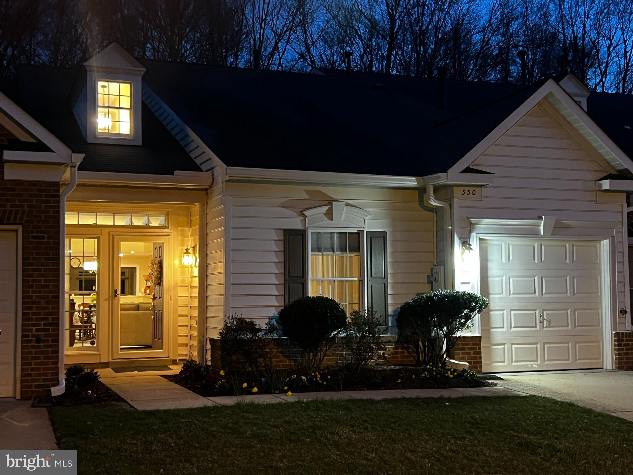 SOUTH RIVER COLONY - Residential