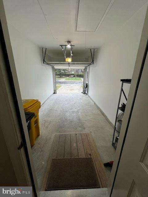 SOUTH RIVER COLONY - Residential