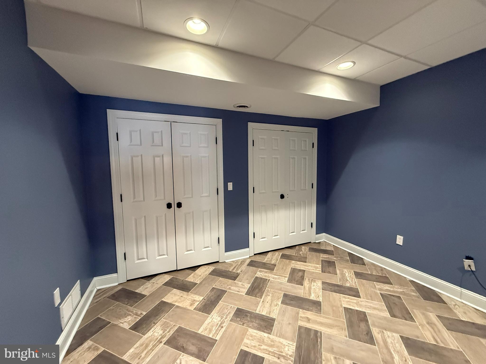 SOUTHRIDGE - Residential