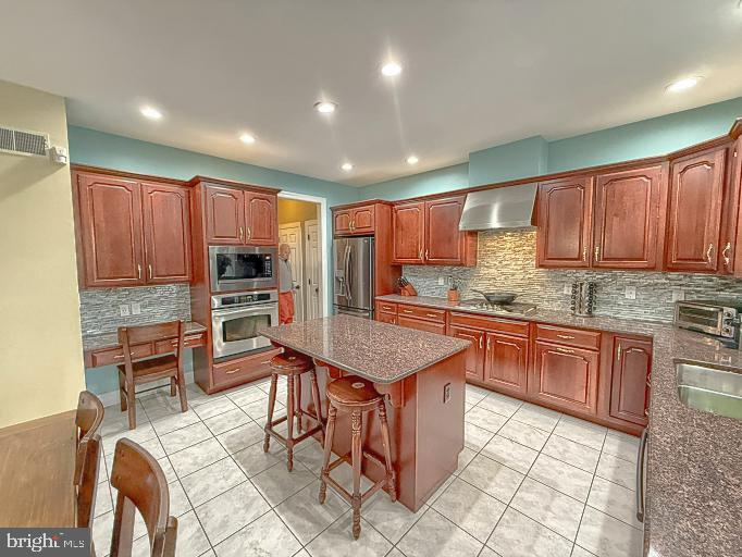 SOUTHRIDGE - Residential