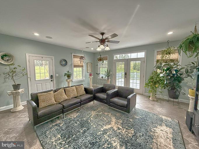 SOUTHRIDGE - Residential