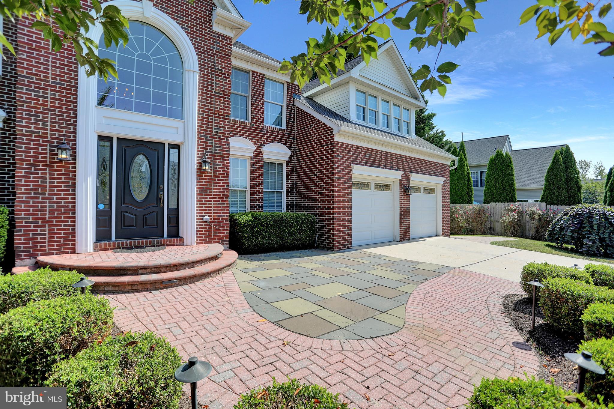 BRIERHILL ESTATES - Residential