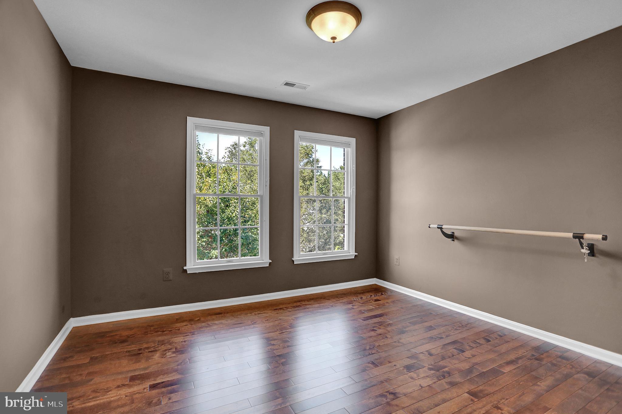 BRIERHILL ESTATES - Residential