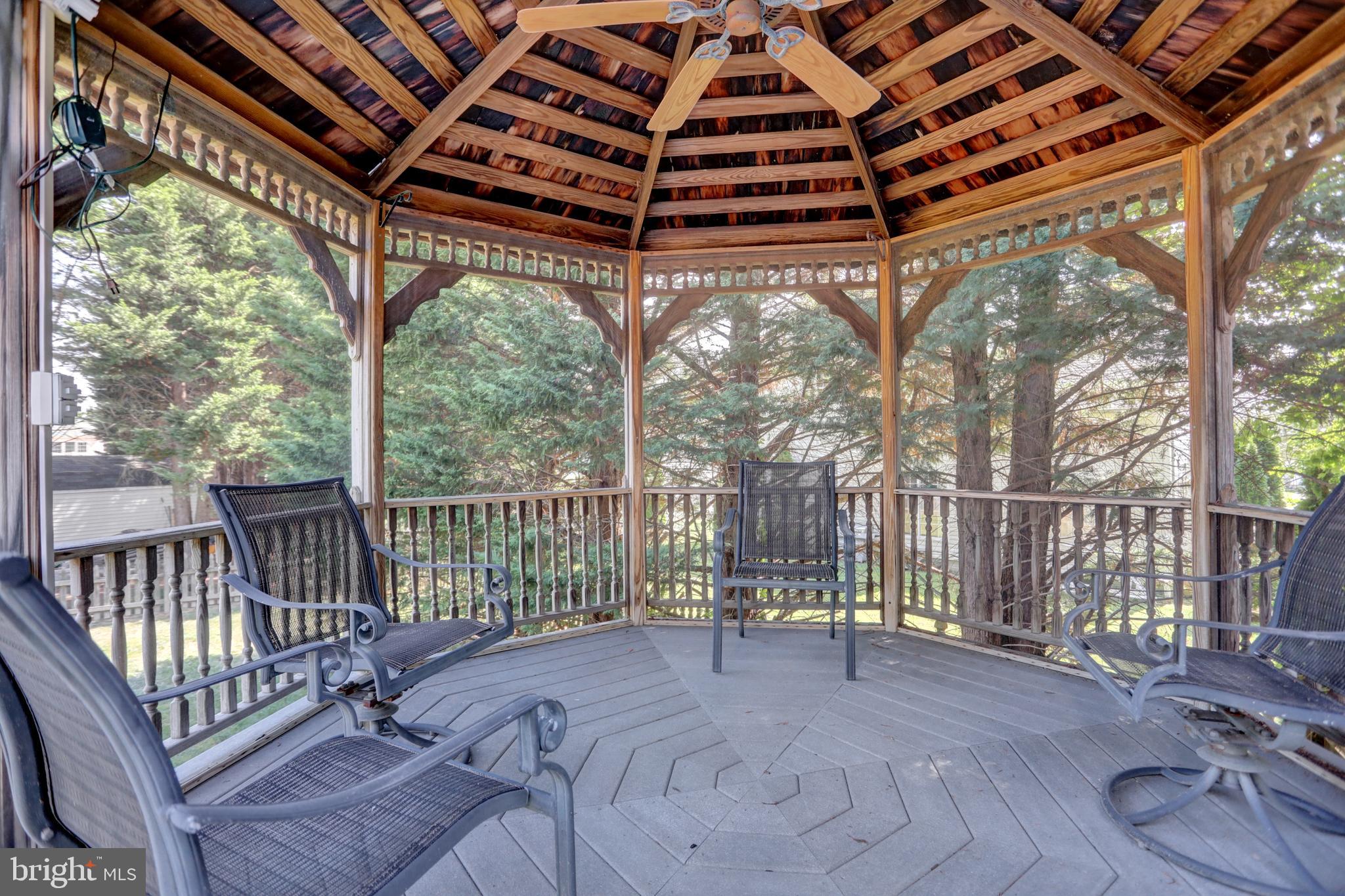 BRIERHILL ESTATES - Residential