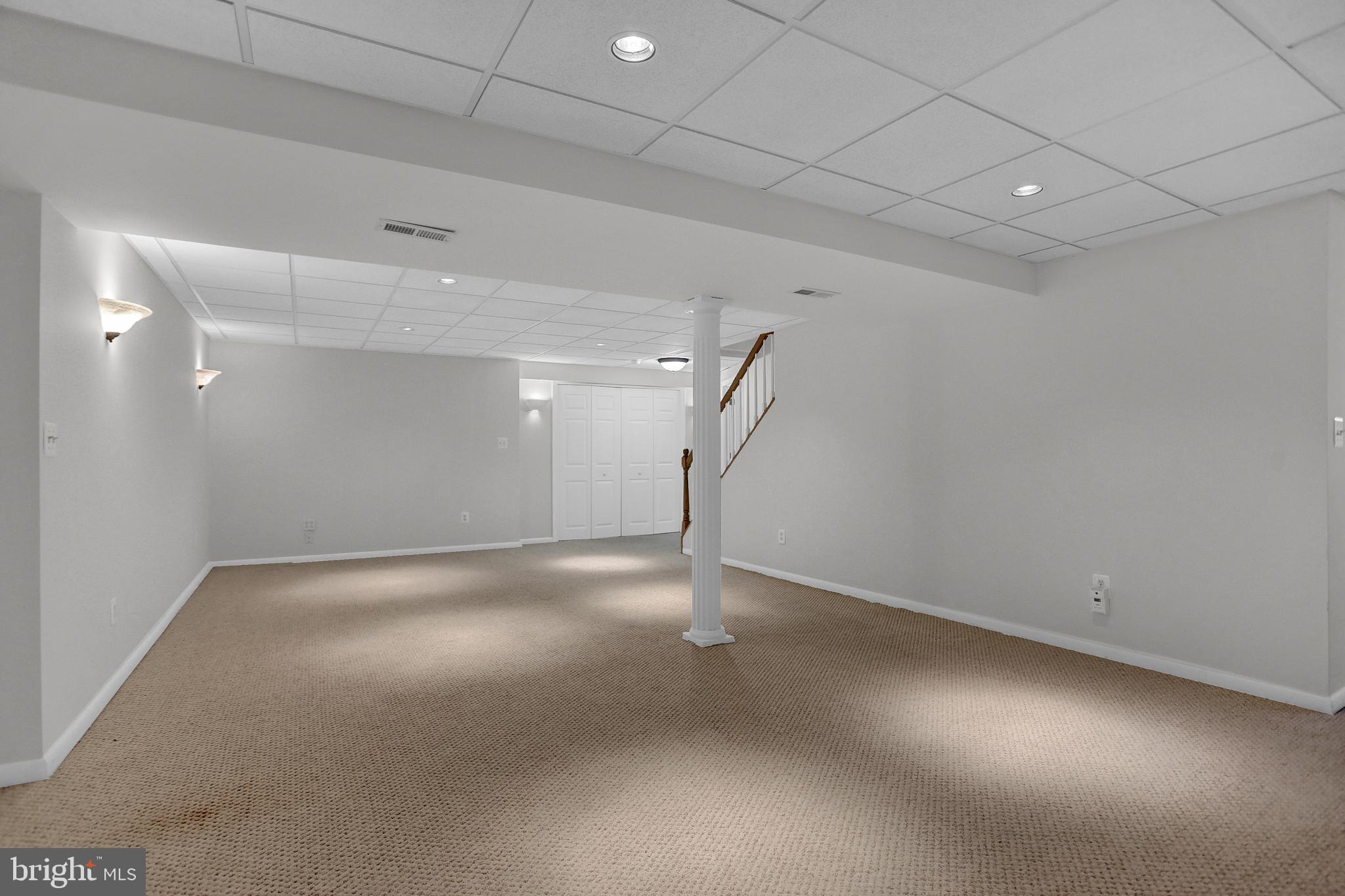 BRIERHILL ESTATES - Residential