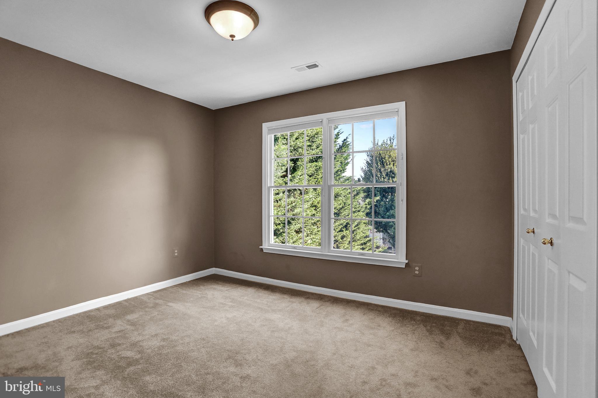 BRIERHILL ESTATES - Residential