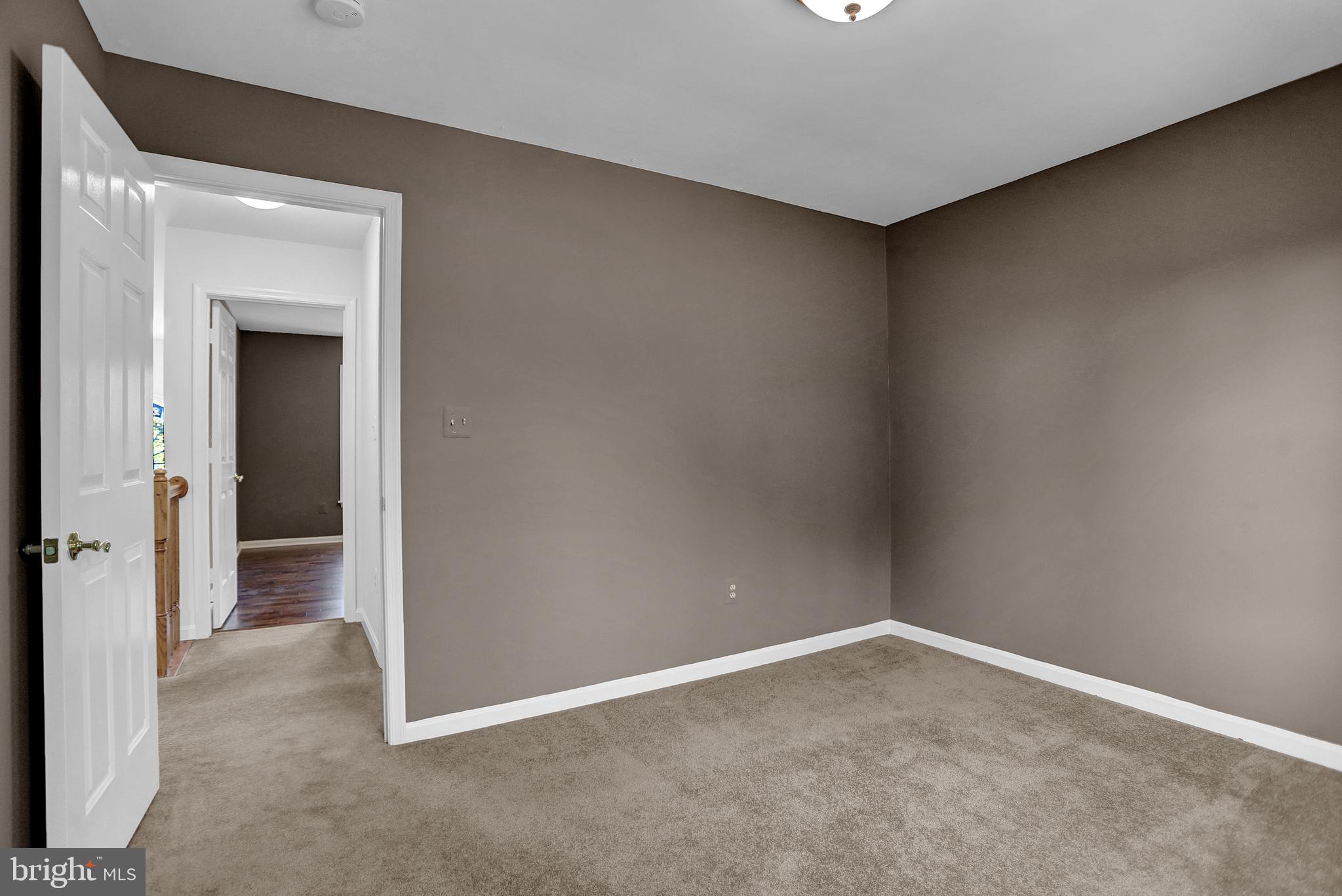 BRIERHILL ESTATES - Residential