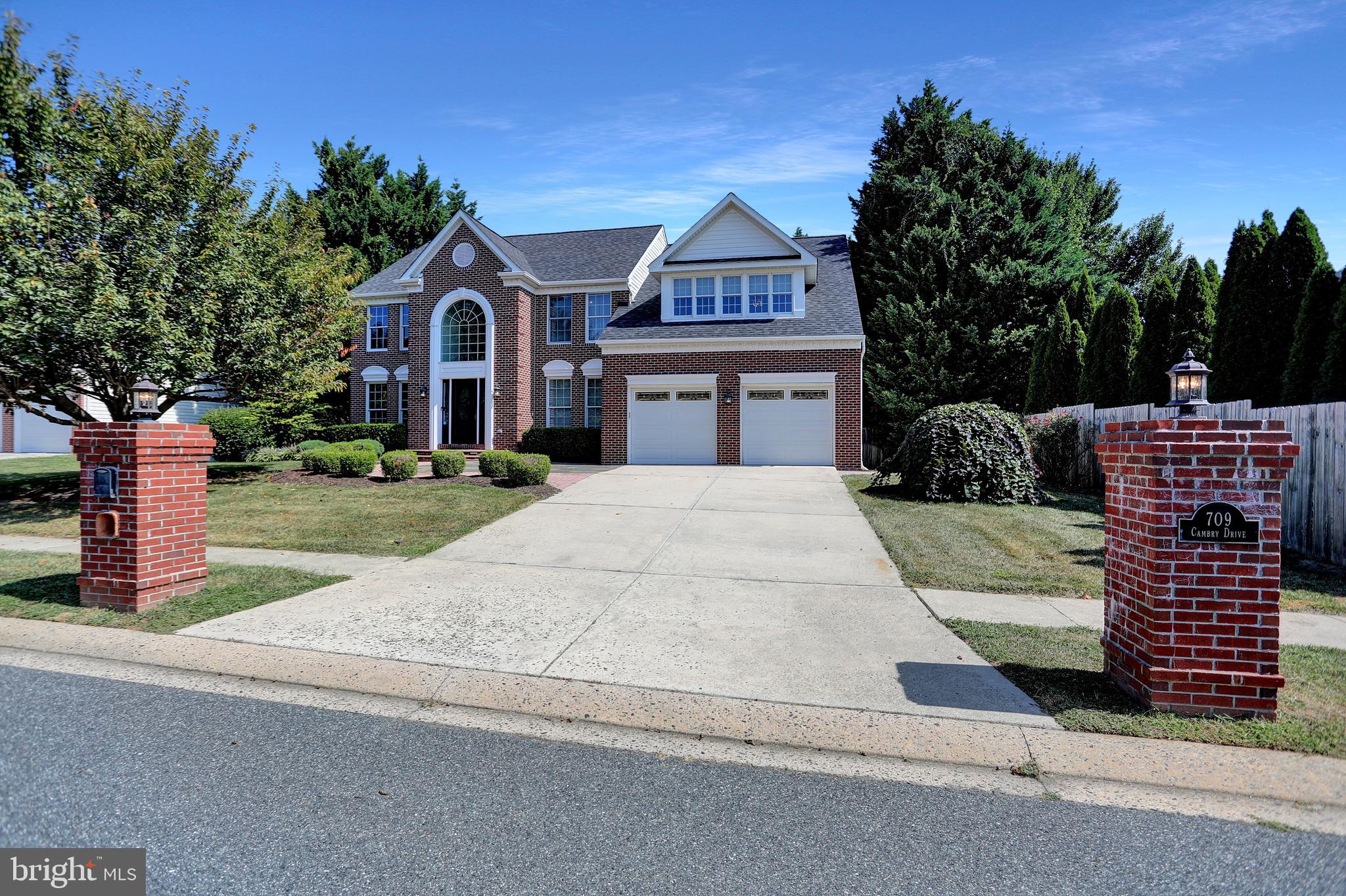 BRIERHILL ESTATES - Residential