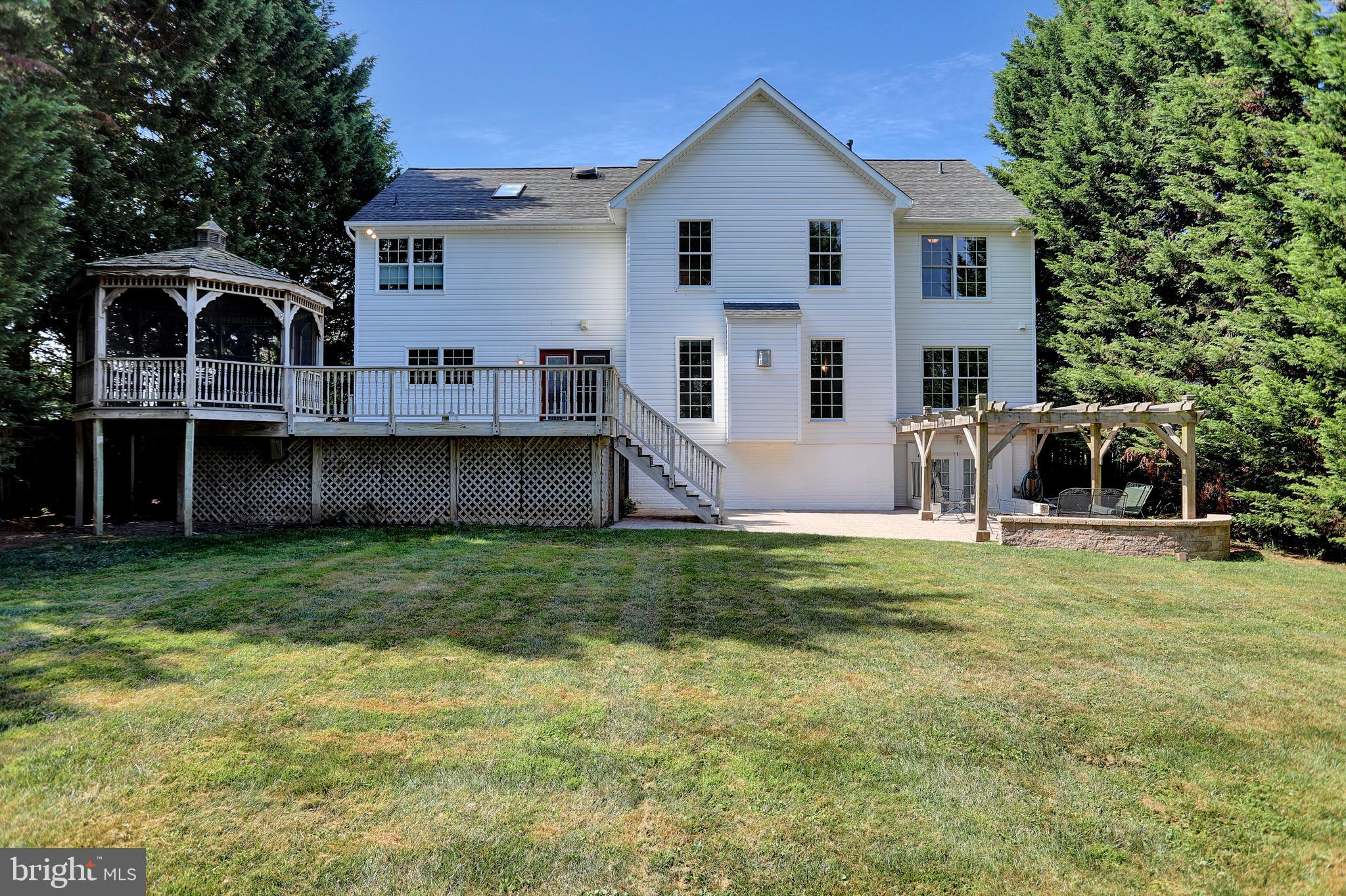 BRIERHILL ESTATES - Residential