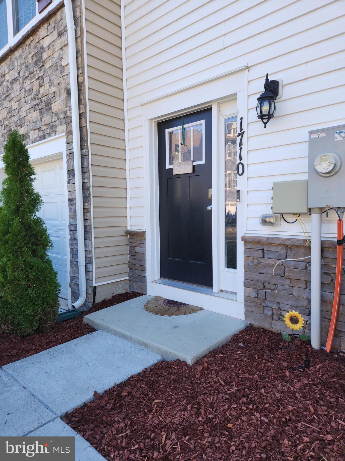 ODENTON TOWN CENTER - Residential Lease