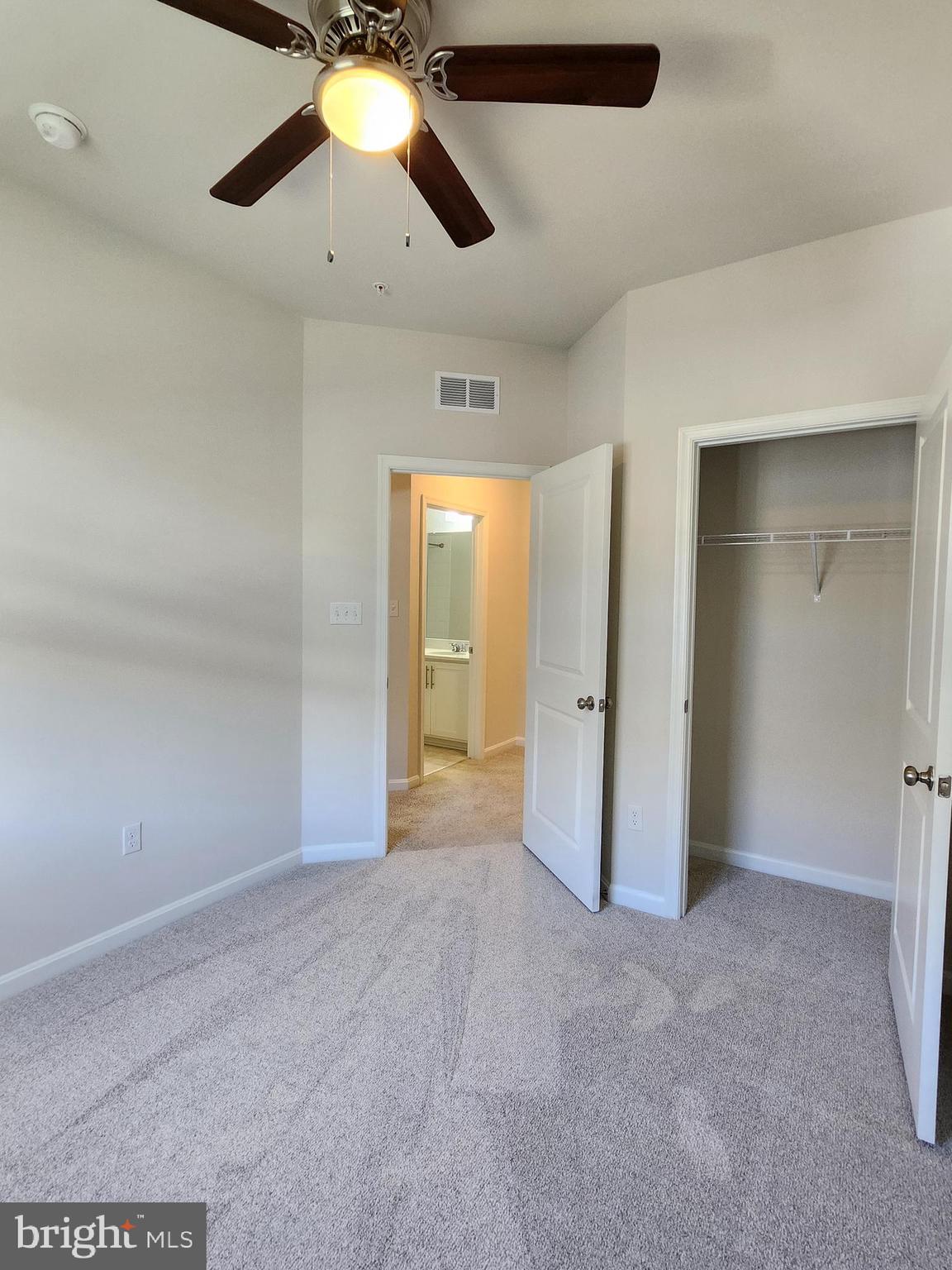 ODENTON TOWN CENTER - Residential Lease