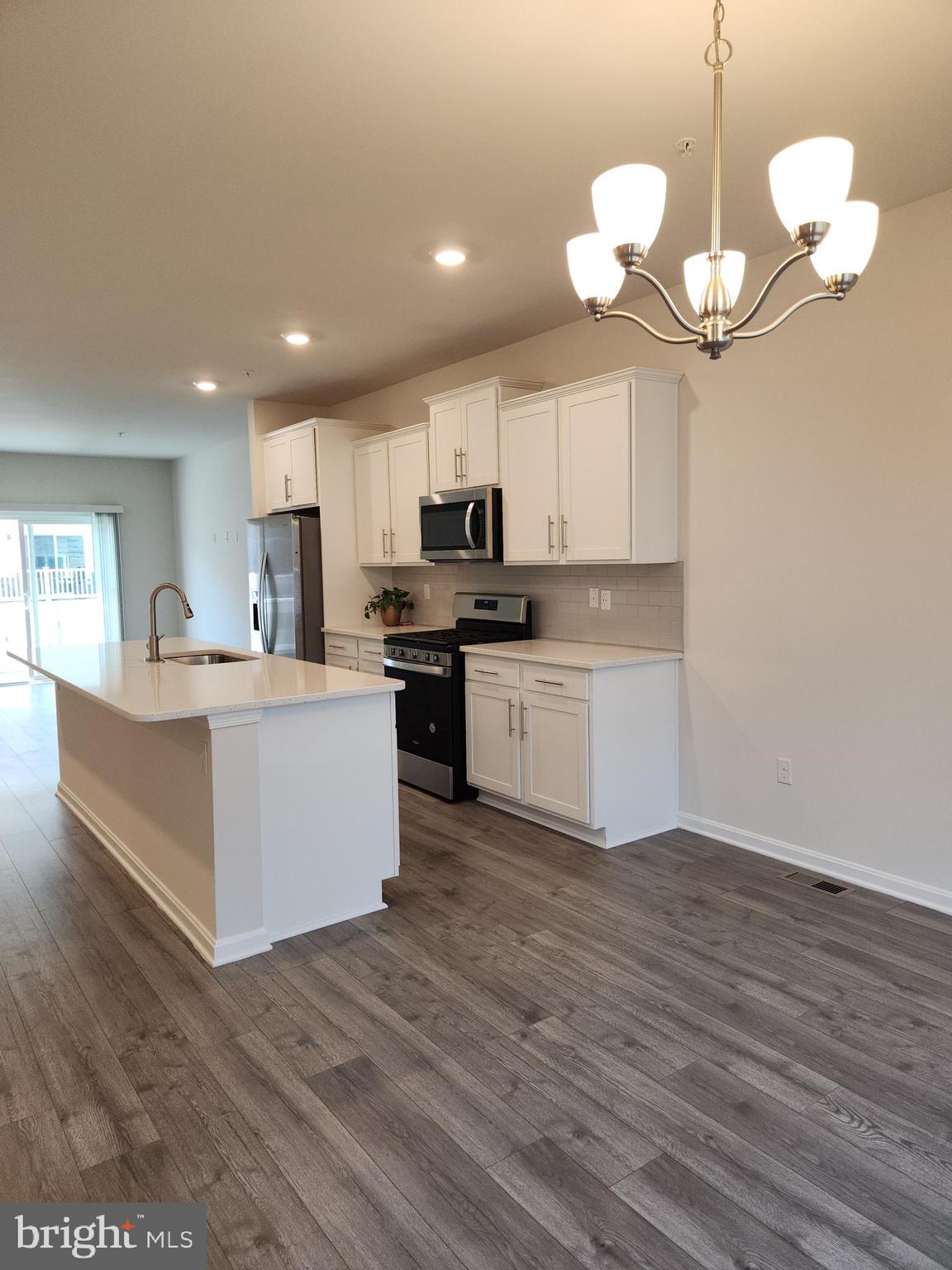 ODENTON TOWN CENTER - Residential Lease