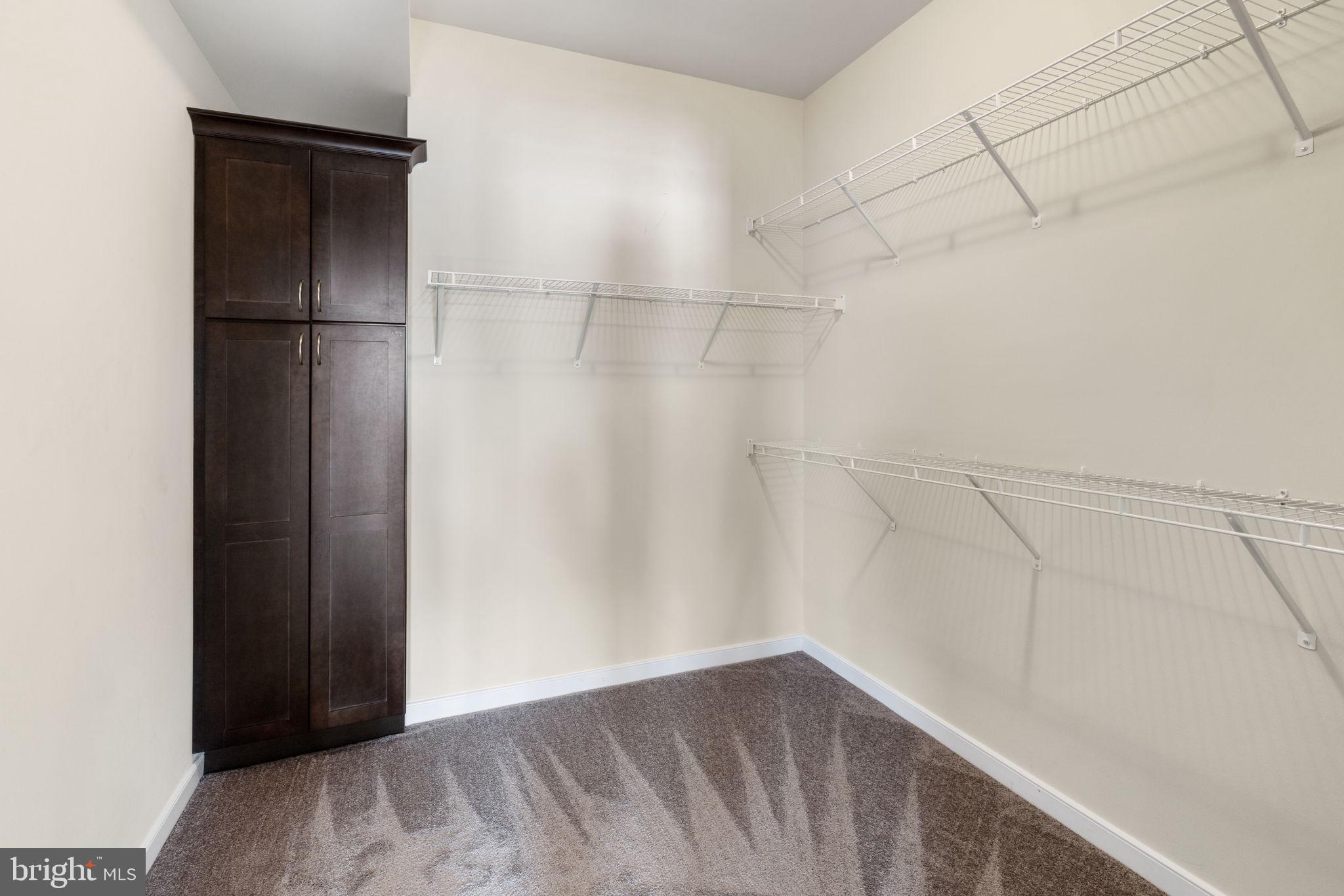 LAKE LAND OR - Residential