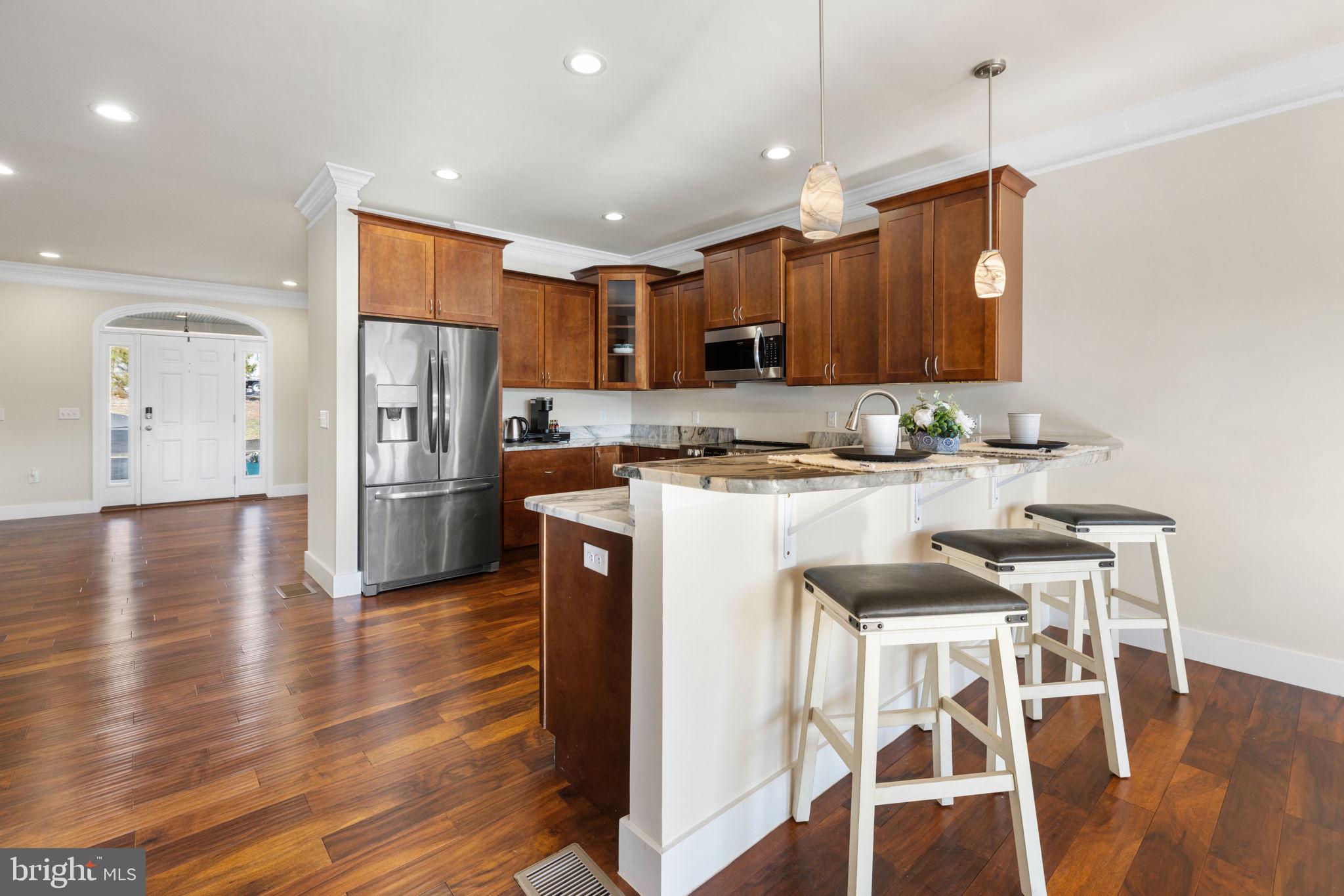 LAKE LAND OR - Residential