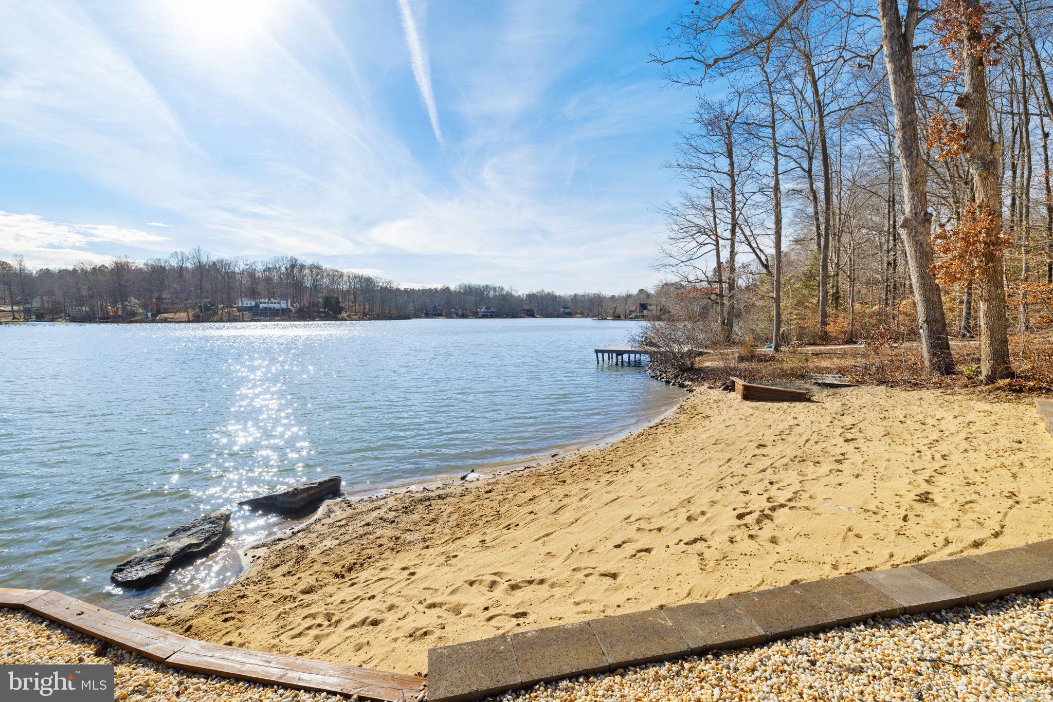 LAKE LAND OR - Residential