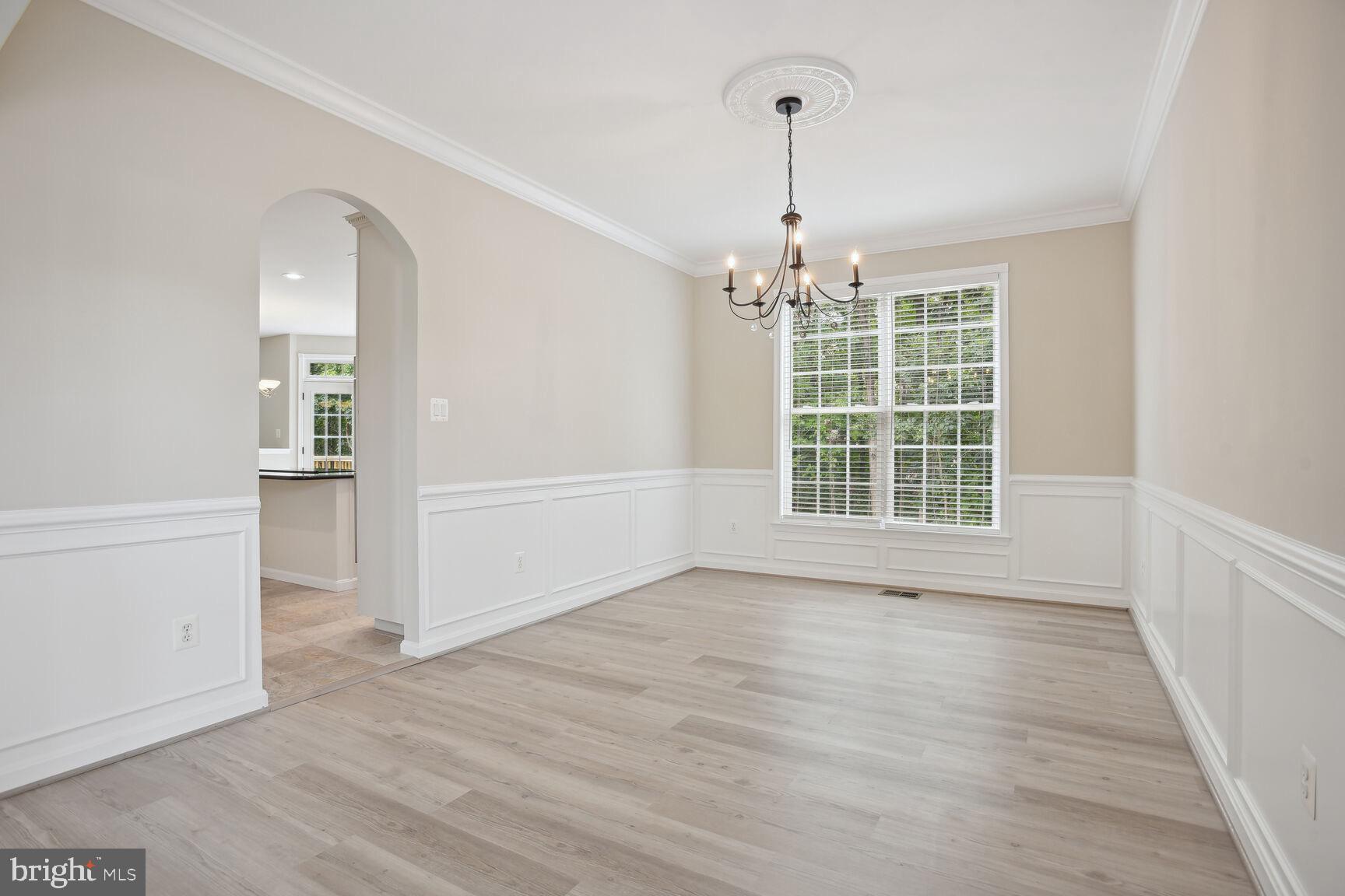 BROADLANDS - Residential Lease