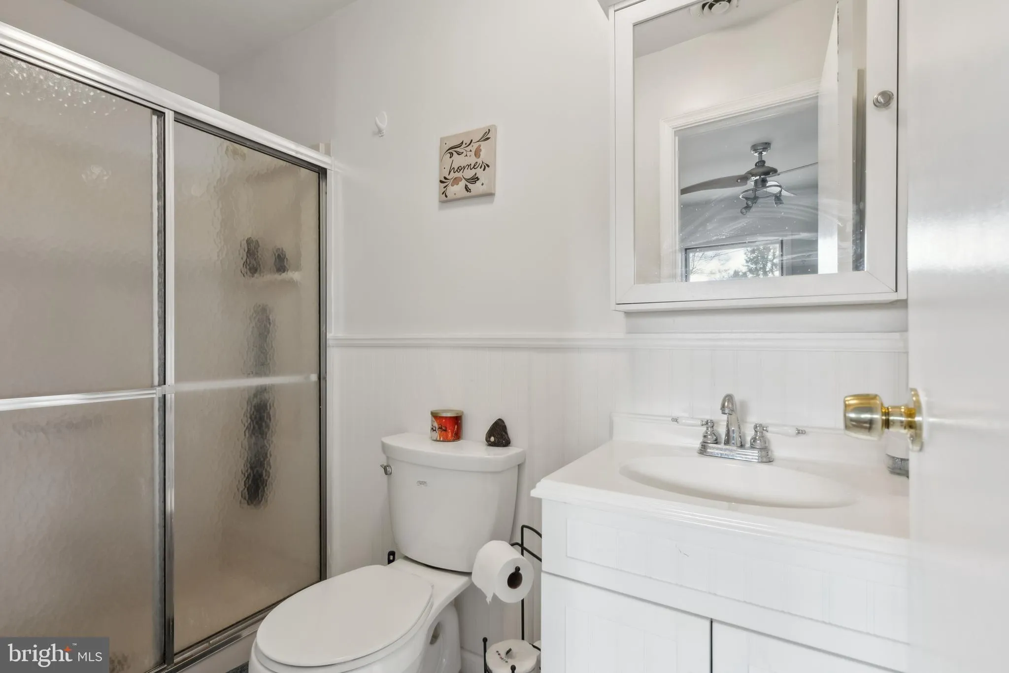 Philadelphia, Pennsylvania 19115, United States, 5 Bedrooms Bedrooms, ,3 BathroomsBathrooms,Residential,Pending,11875