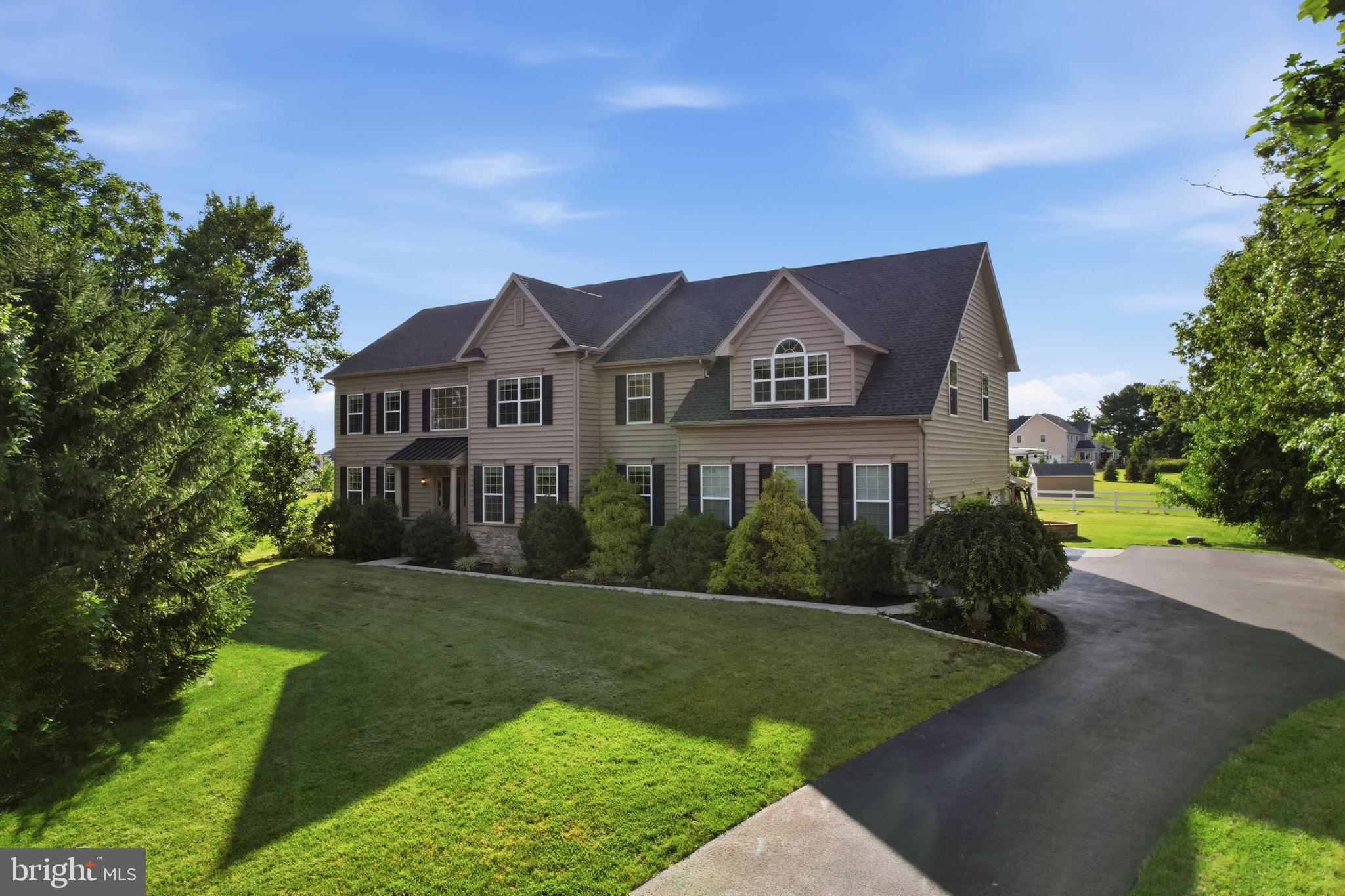 914 HILLTOWN PIKE