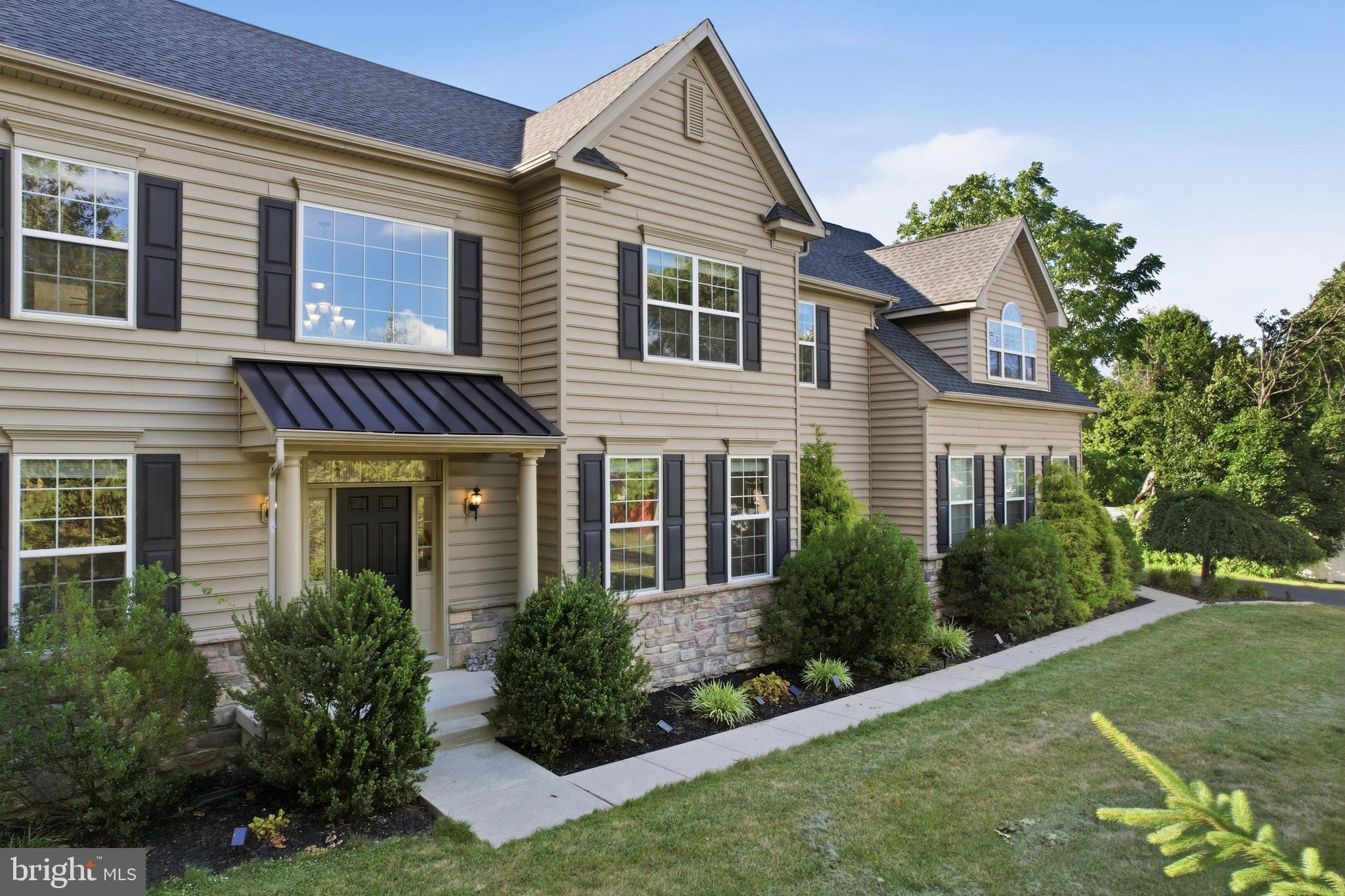 914 HILLTOWN PIKE