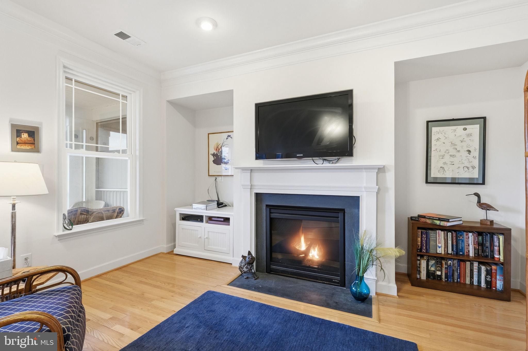 NORTH BEACH - Residential