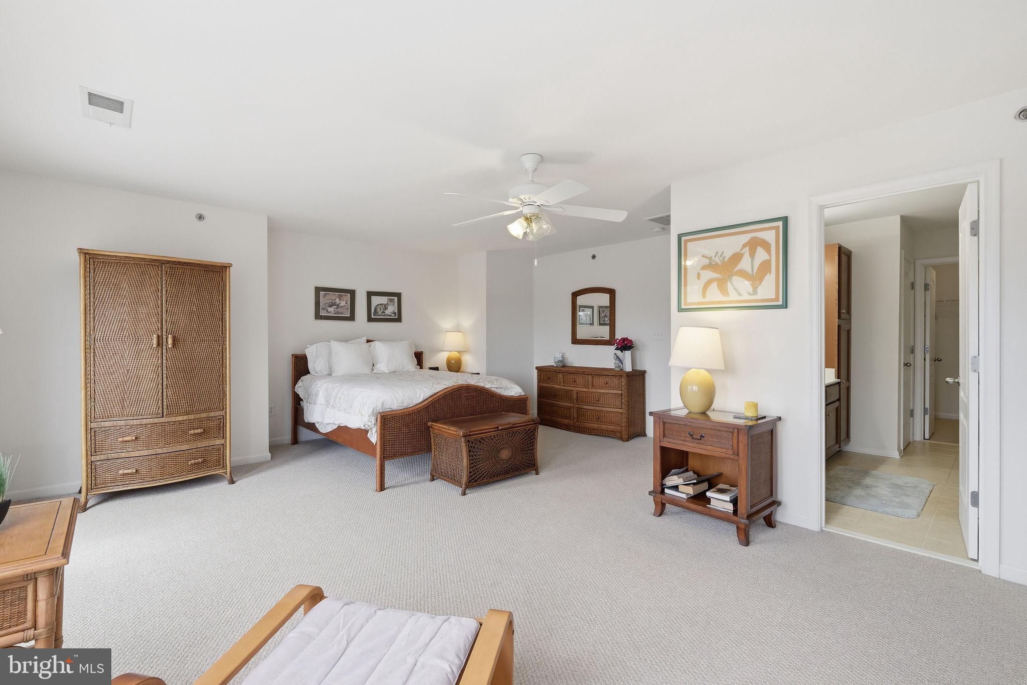 NORTH BEACH - Residential