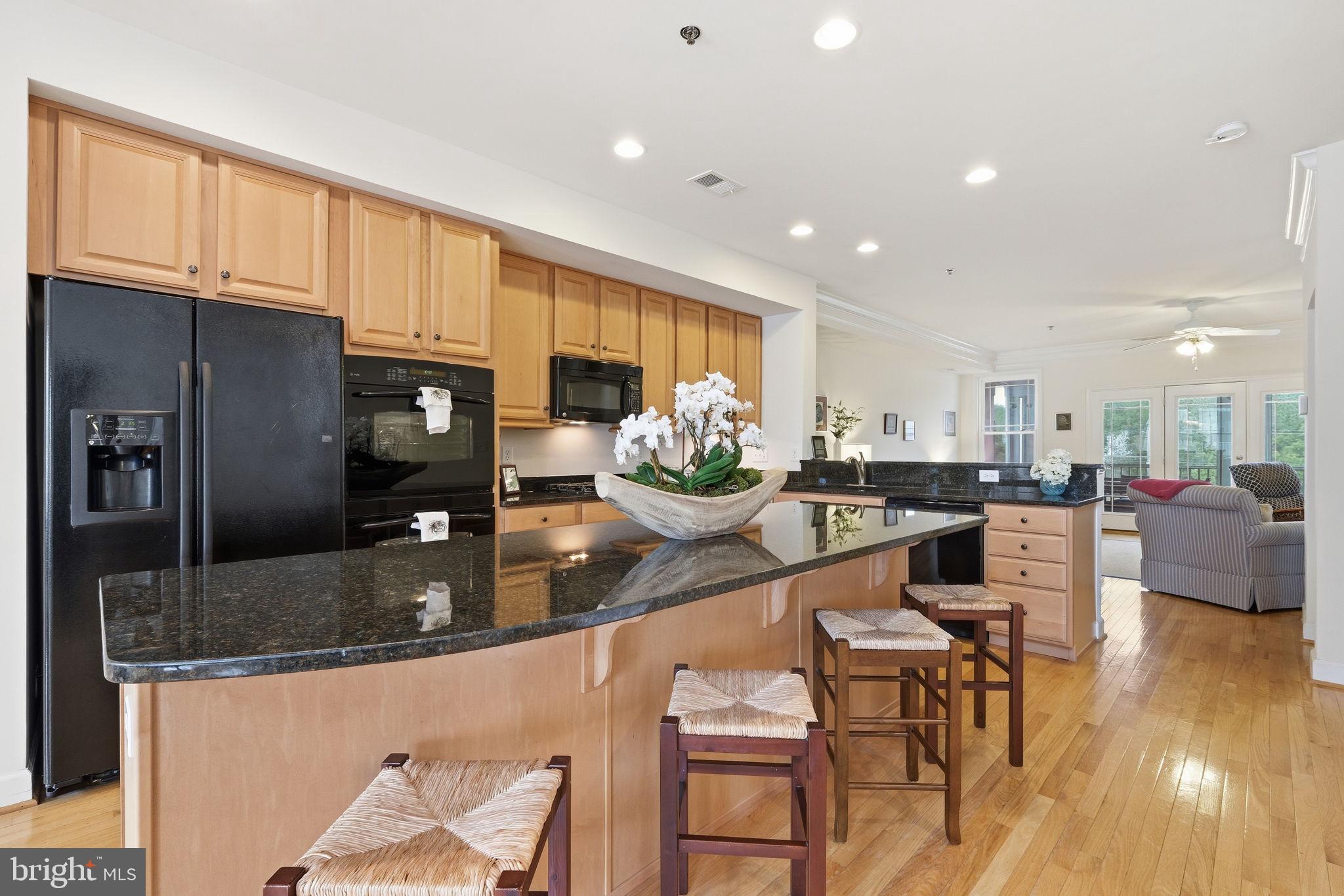 NORTH BEACH - Residential