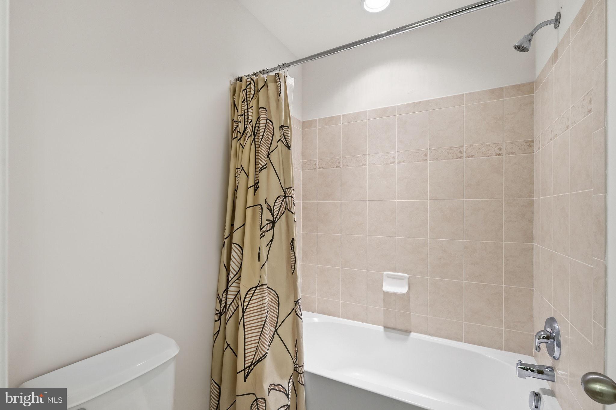 NORTH BEACH - Residential