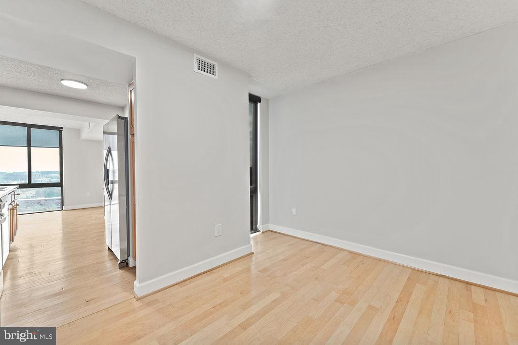 CENTURY SOUTH - Residential