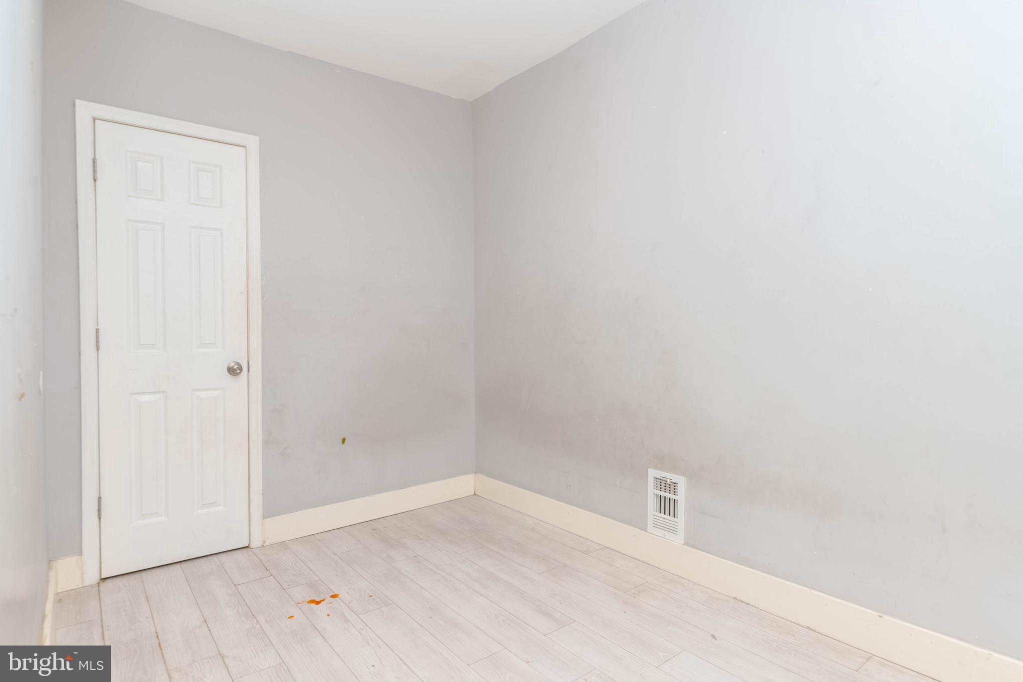 SHIPLEY HILL - Residential