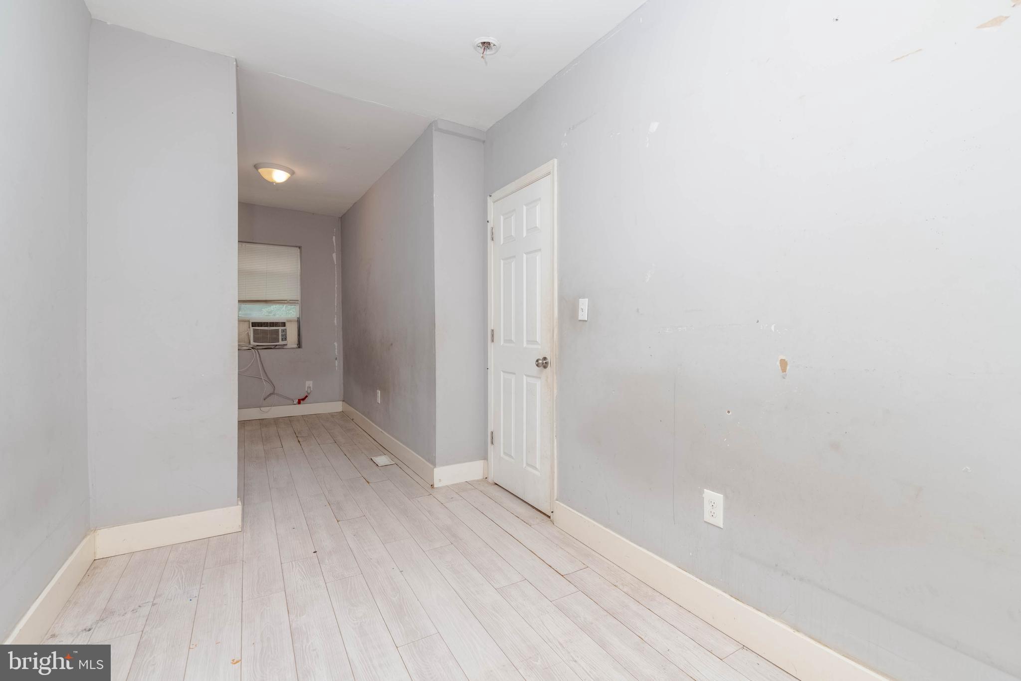 SHIPLEY HILL - Residential