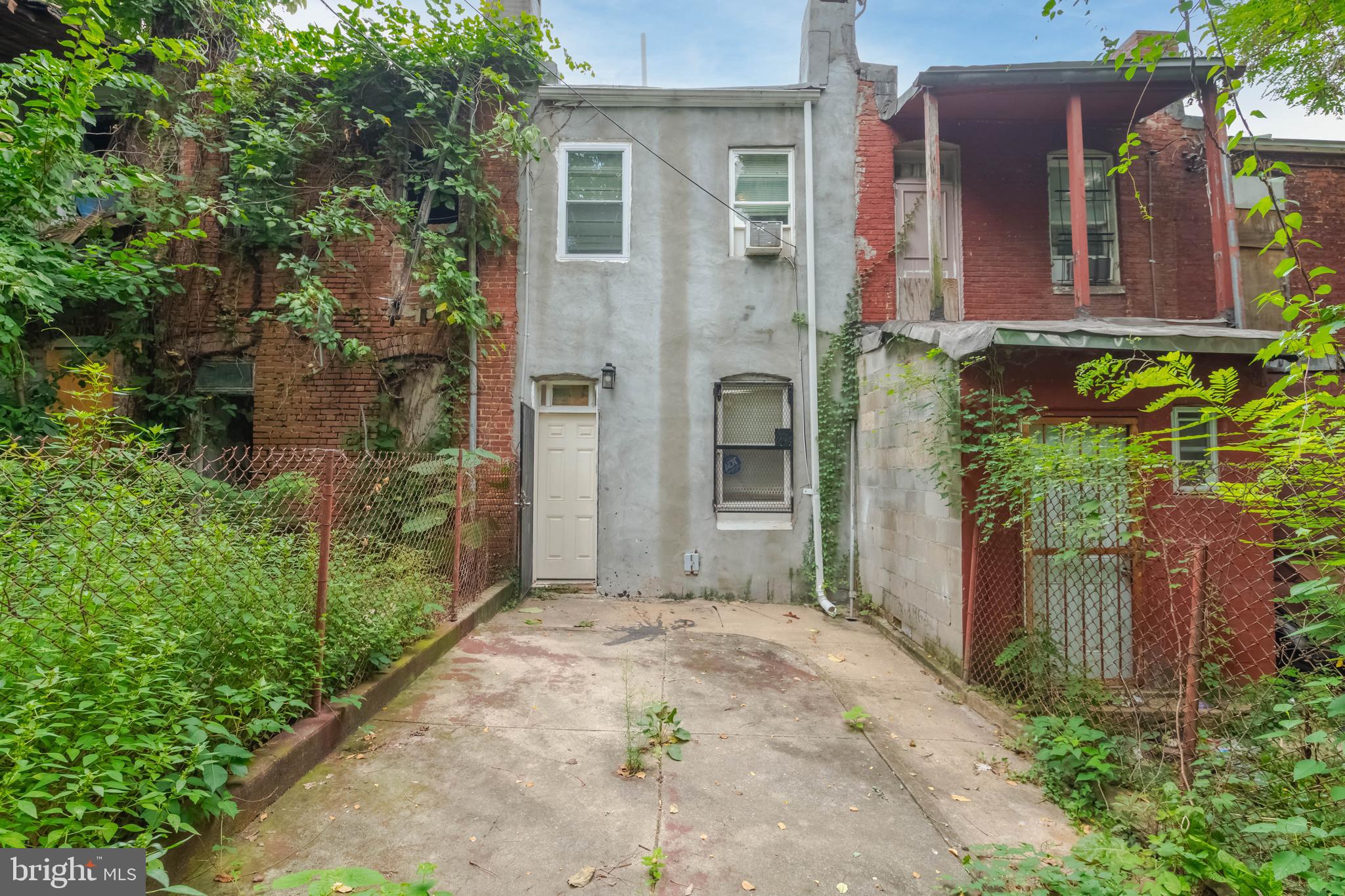 SHIPLEY HILL - Residential