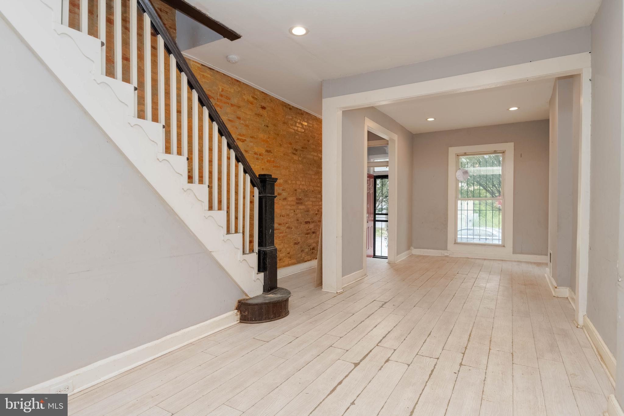 SHIPLEY HILL - Residential