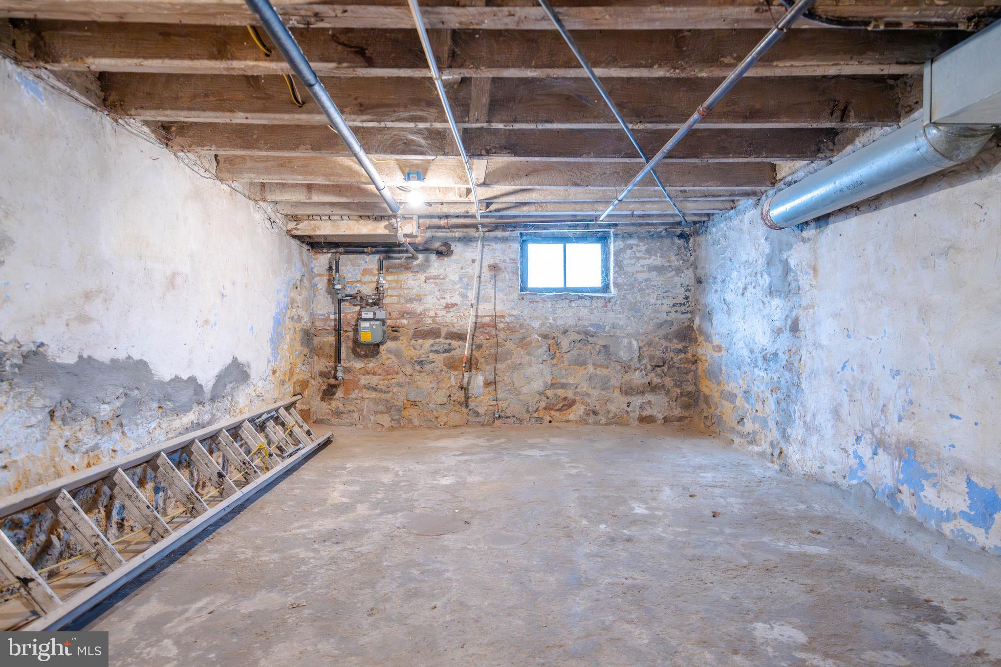 SHIPLEY HILL - Residential