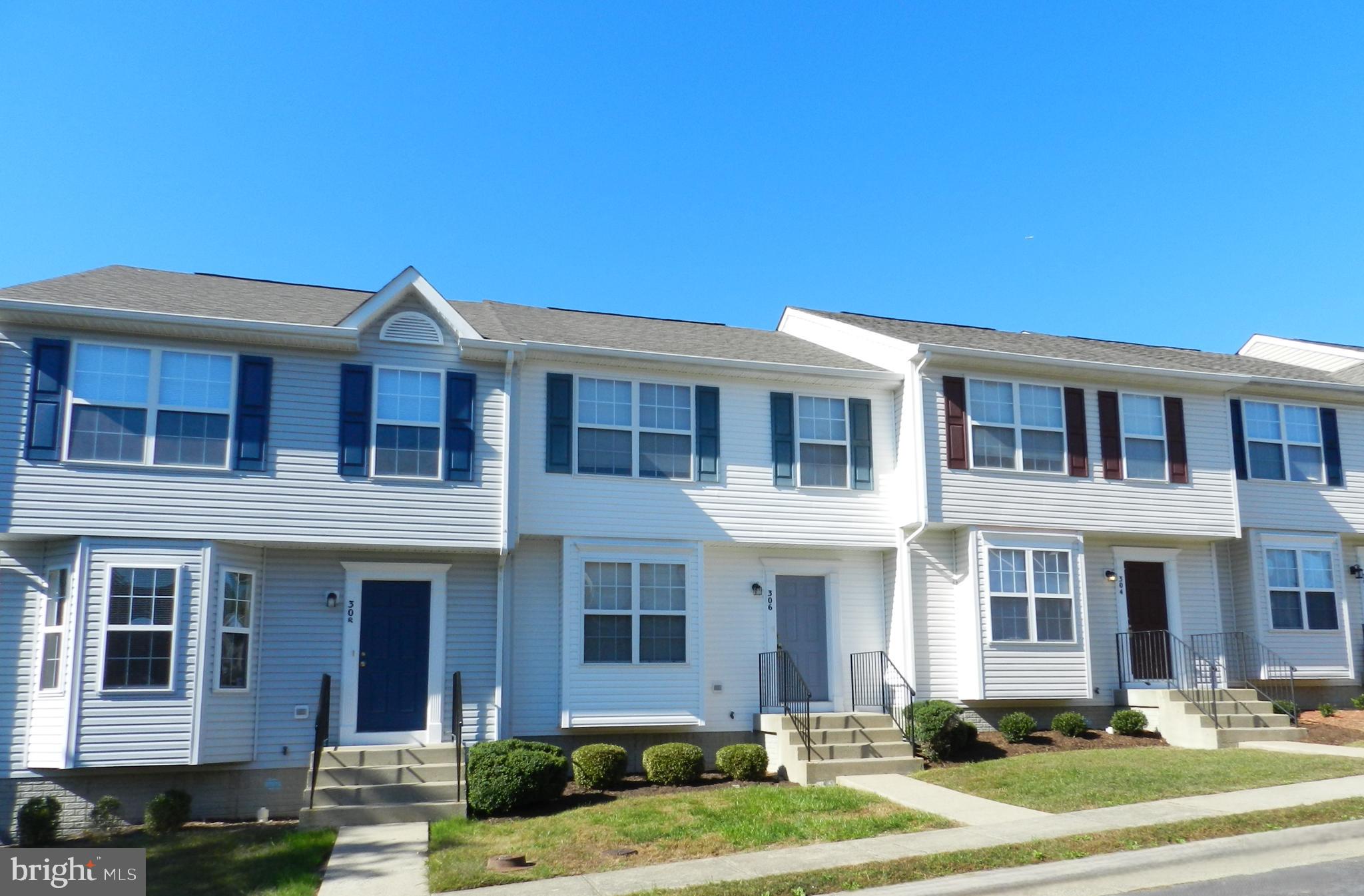 306 MERRILL COURT