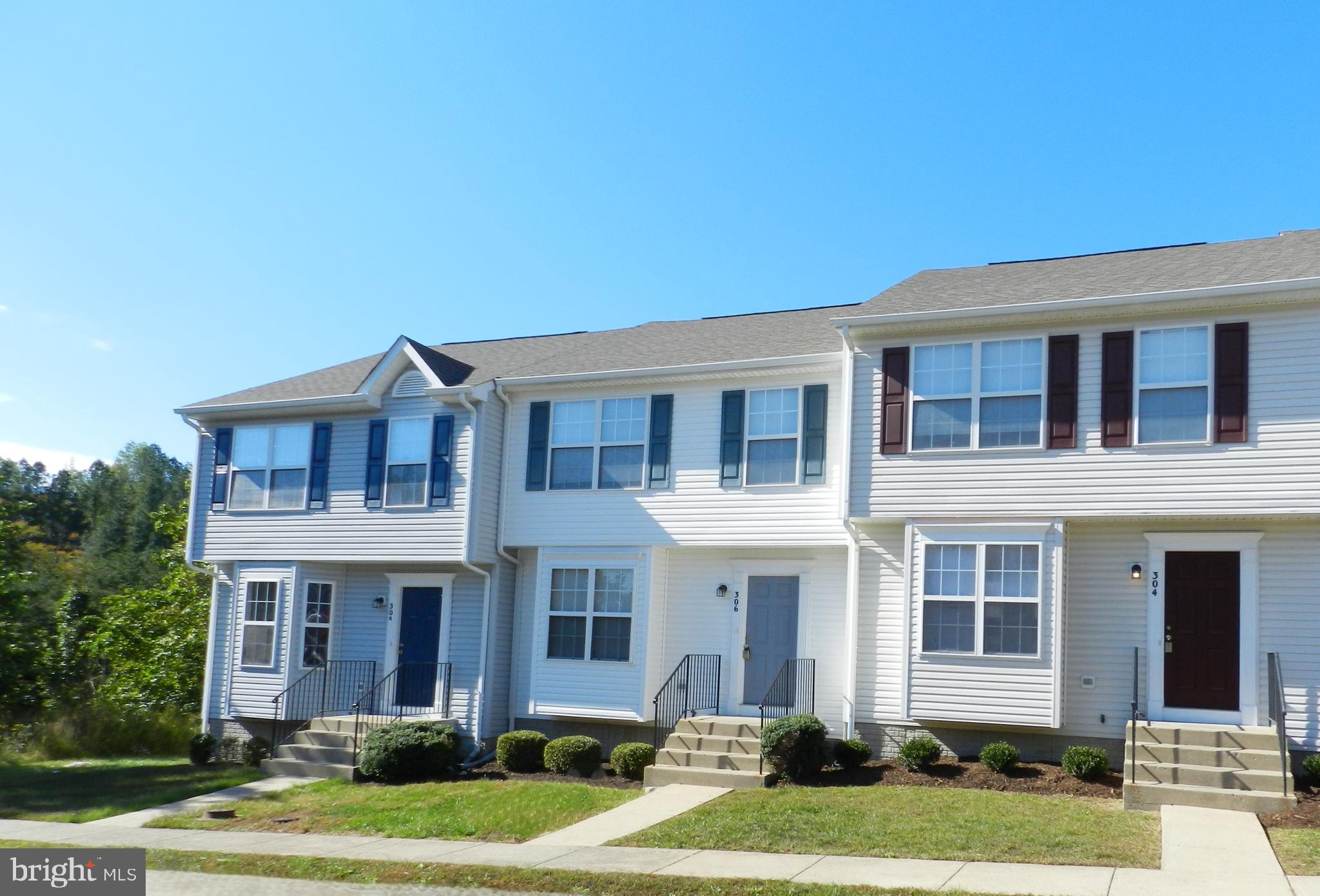 306 MERRILL COURT