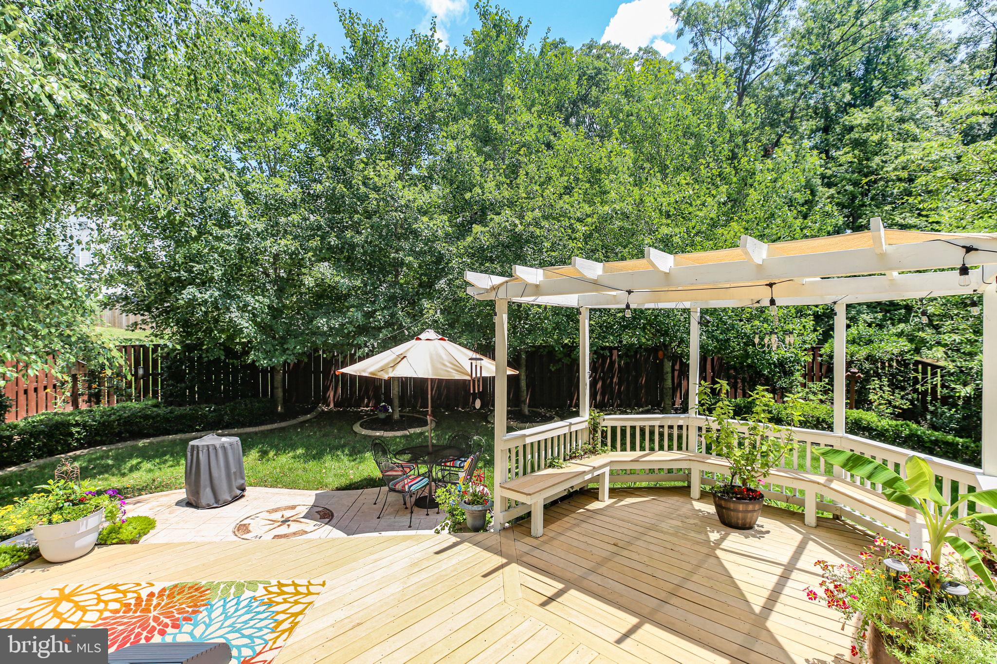 CAMBRIDGE CROSSING - Residential