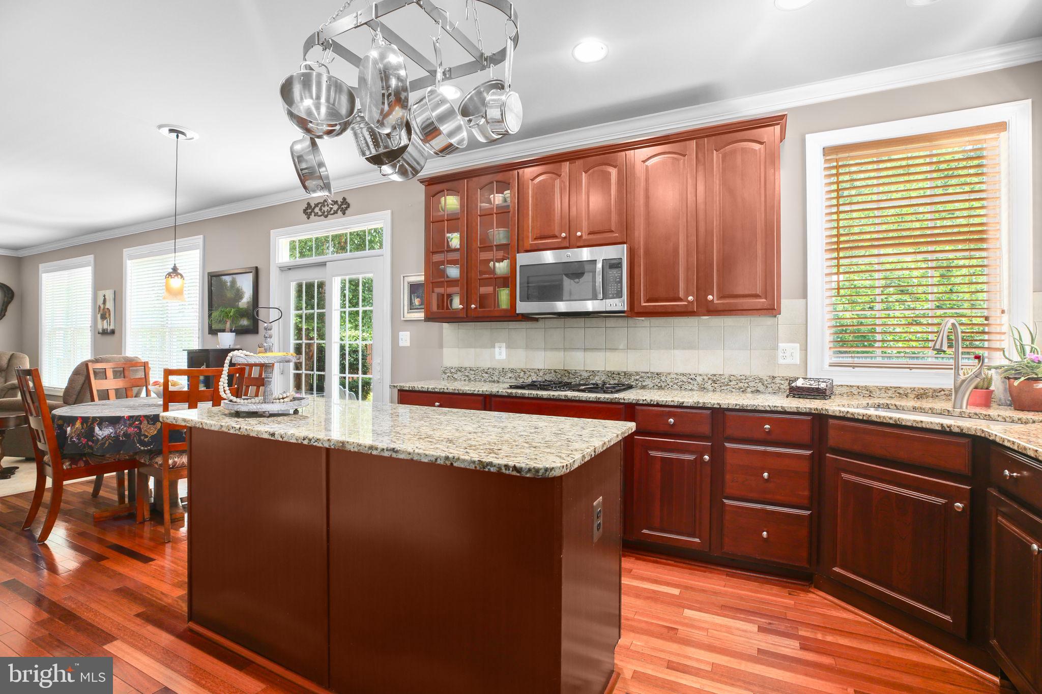 CAMBRIDGE CROSSING - Residential